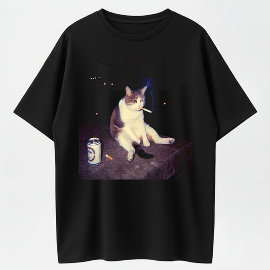 Cool Smoking Cat T-Shirt – Stand Out with This Quirky Retro Design