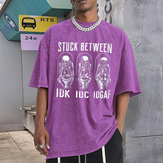 Stuck Between IDK IDC And IDGAF Skeleton Squatting On The Toilet Pattern Crew Neck T-Shirt