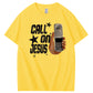 Sjov T-shirt med 100% bomuldsprint og et "kald til Jesus"-mønster
