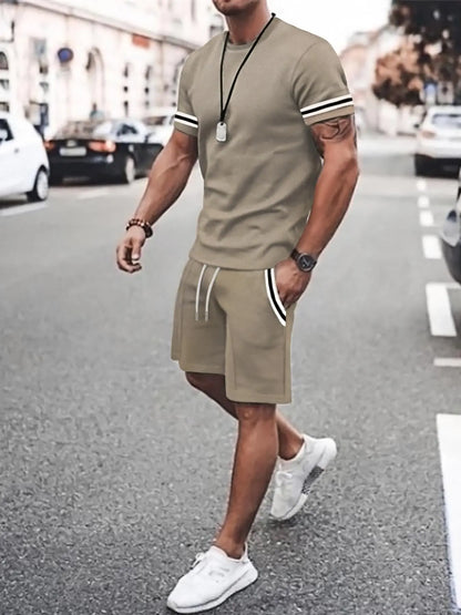 Two-Piece Set Men's Contrast Binding Tee & Drawstring Waist Shorts Set