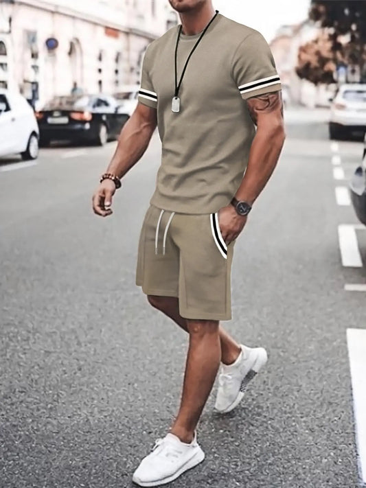 Two-Piece Set Men's Contrast Binding Tee & Drawstring Waist Shorts Set